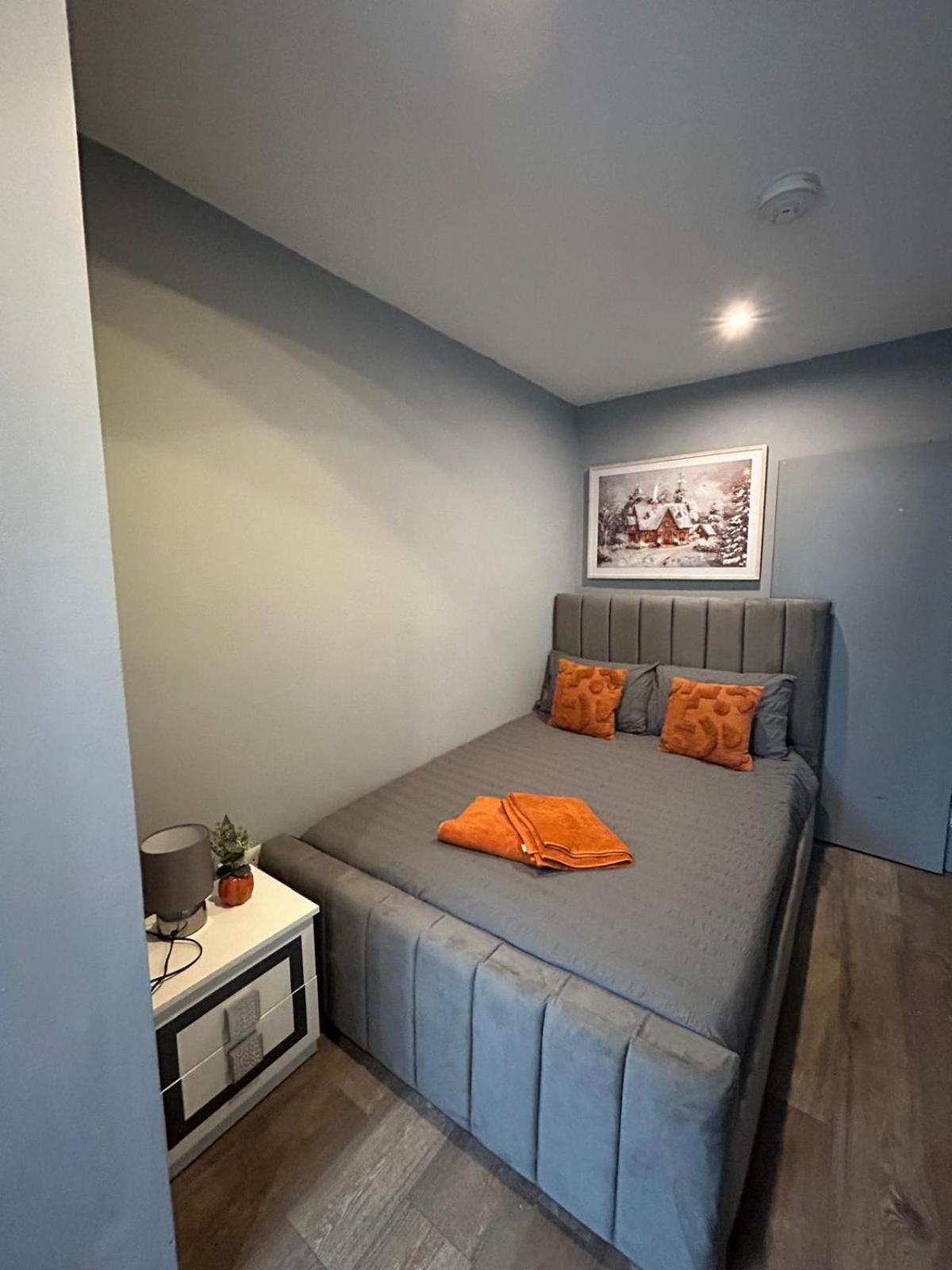 2 Bedroom Flat In Euston 2 Mins Away From Station, No Lift London Luaran gambar